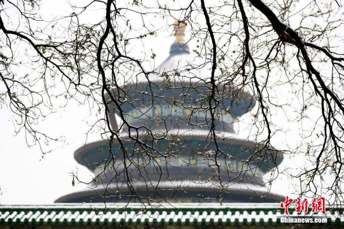 北京多个景区恢复开放部分景点管控措施未放.jpg