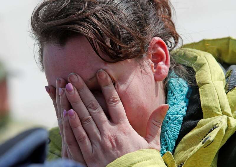撤离亚速钢铁厂后 一名女性讲述被困的惊恐生活